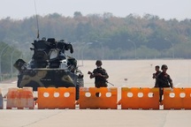 Người Myanmar sốc khi thức dậy giữa tin chính biến, lo sợ xảy ra xung đột