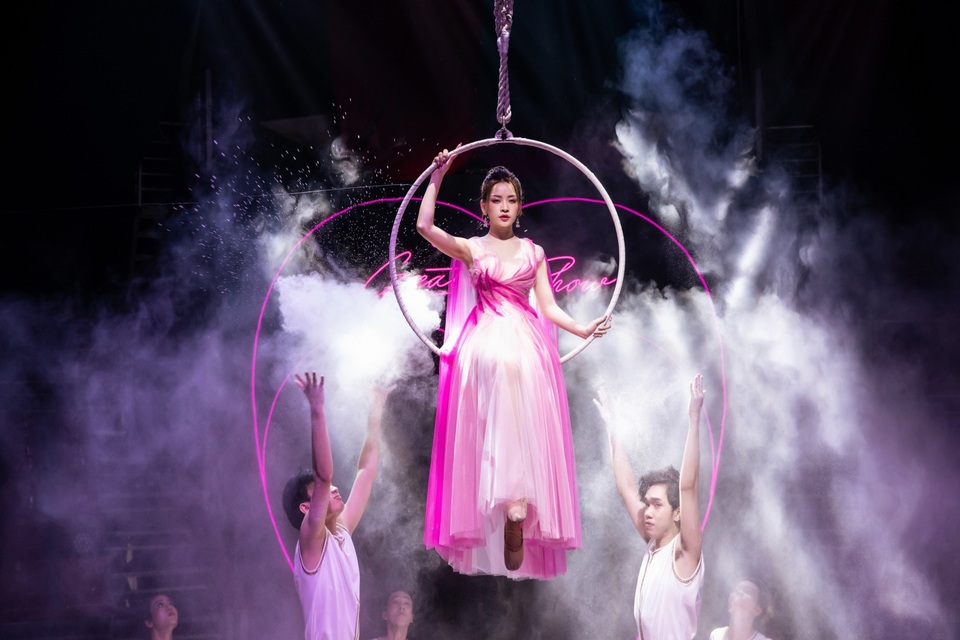 Chi Pu đã có lúc muốn “bùng nổ” vì những bình luận trái chiều - 4