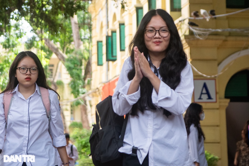Gợi ý đáp án môn toán toàn bộ 24 mã đề thi tốt nghiệp THPT 2024 - 2 Gợi ý đáp án môn toán toàn bộ 24 mã đề thi tốt nghiệp THPT 2024 - 2