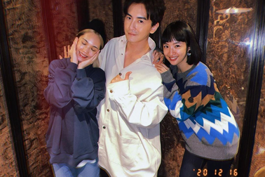 Ba "thánh hack tuổi" xứ Đài gây "sốt" với bức ảnh chụp chung