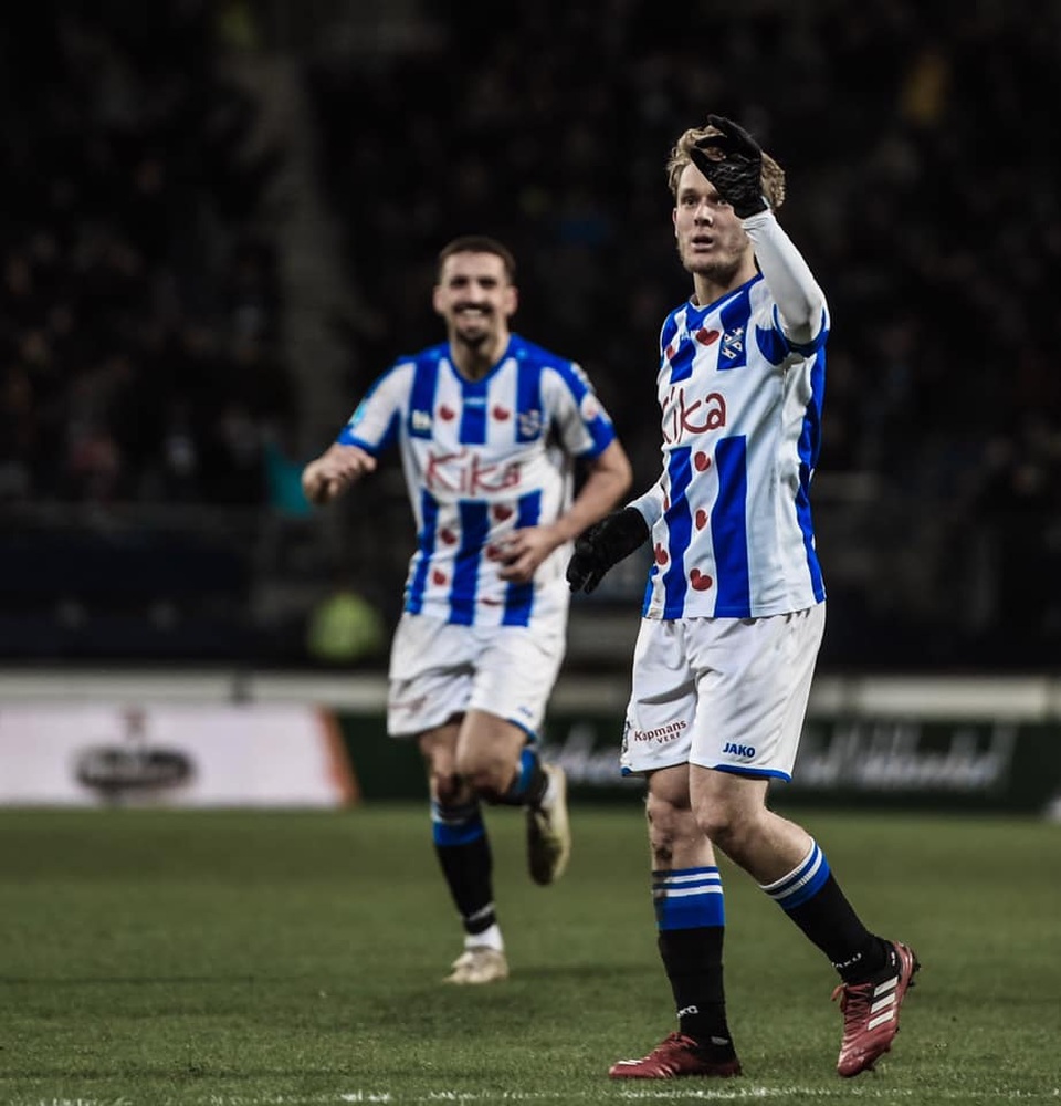 Văn Hậu dự bị, Heerenveen trải qua chuỗi 8 trận không thắng - 2 Văn Hậu dự bị, Heerenveen trải qua chuỗi 8 trận không thắng - 2
