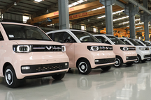 Ô tô giá "mềm" liên tiếp mở bán tại Việt Nam, khó trở thành xe quốc dân