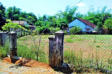 Xem xét kiểm điểm Bí thư xã “quên” nộp tiền sử dụng đất