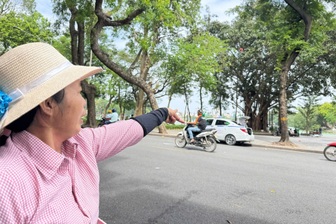 Nhân chứng vụ cô gái nhảy xuống hồ Hoàn Kiếm: Nhiều người ra sức khuyên can