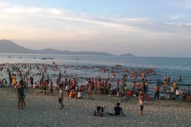 Xây dựng nhà vệ sinh di động tại một số bãi tắm