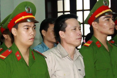 Bị cáo Đoàn Văn Vươn đề nghị HĐXX không truy tố vợ và em dâu