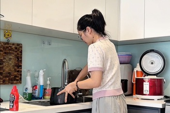 Nữ cán bộ bỏ việc nhà nước ra Hà Nội làm giúp việc lương 16 triệu đồng