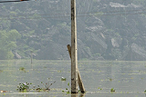 Lũ dữ là “sản phẩm” của chúng ta!