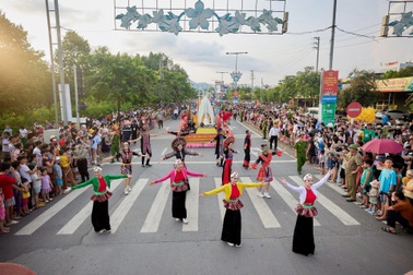 Tiếp tục mang sôi động đến các vùng đất, Sun Group đưa Lễ hội Carnival đến Hà Nam ngày 3-4/8