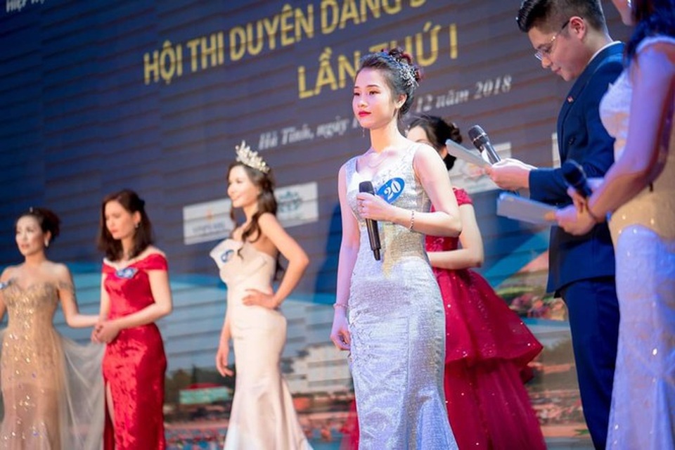 Nữ sinh giỏi xinh của Đại học Vinh có duyên với nước Lào - 13