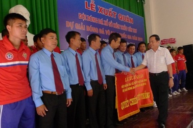 Văn Quyến không có mặt trong lễ xuất quân CLB Cần Thơ 