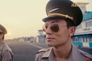 Dàn diễn viên điển trai, 6 múi tranh đấu trong phim "Tử chiến trên không" - 5