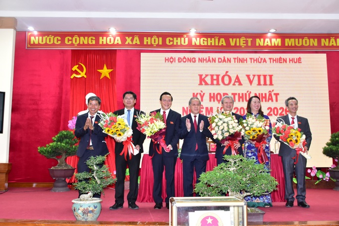 HĐND tỉnh Thừa Thiên Huế bầu các chức danh chủ chốt nhiệm kỳ 2021-2026 - Ảnh 3.