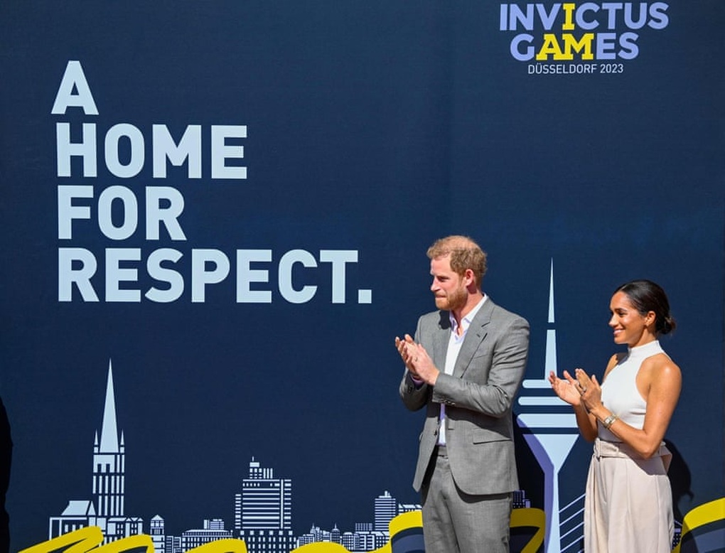 Tương lai nào cho cặp đôi Harry-Meghan dưới thời Vua Charles III? - 3 Tương lai nào cho cặp đôi Harry-Meghan dưới thời Vua Charles III? - 3