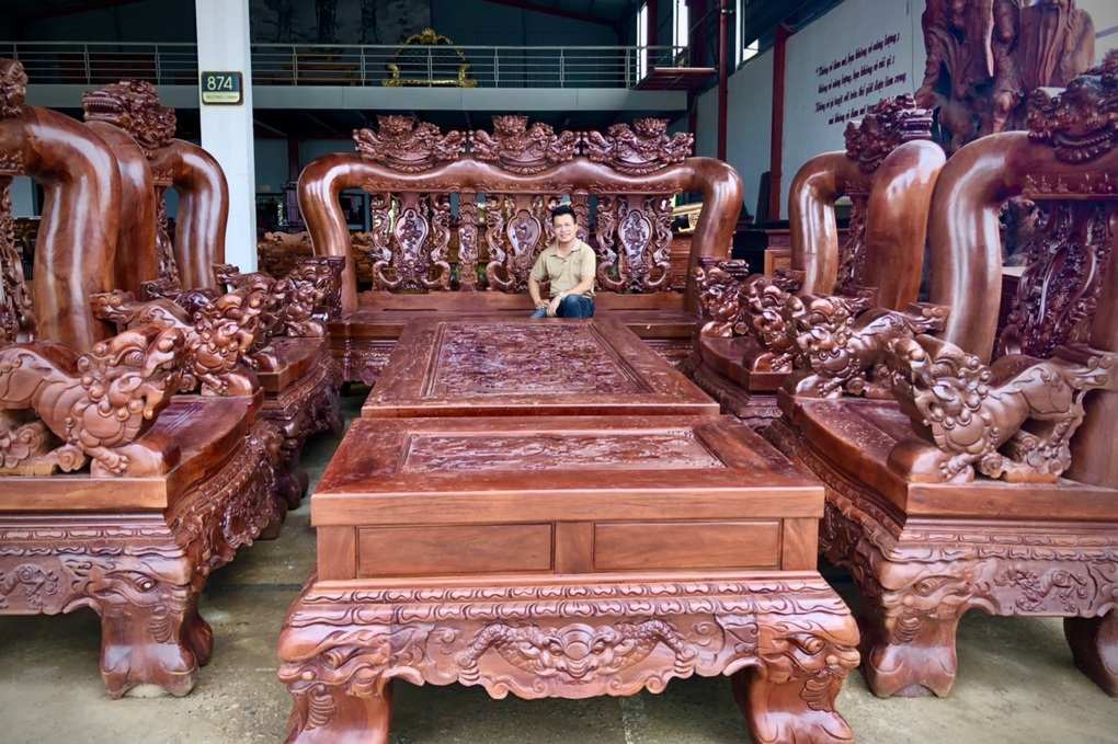 Đồ gỗ Đức Lộc vượt bão khẳng định vị thế trong ngành gỗ mỹ nghệ - 2 Đồ gỗ Đức Lộc vượt bão khẳng định vị thế trong ngành gỗ mỹ nghệ - 2
