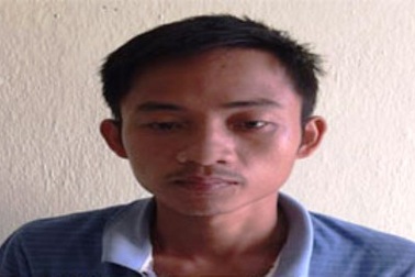 Thay chip điện tử để đột nhập cửa hàng trộm cắp