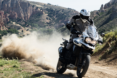 Triumph Tiger Explorer thách thức các đối thủ adventure cỡ lớn