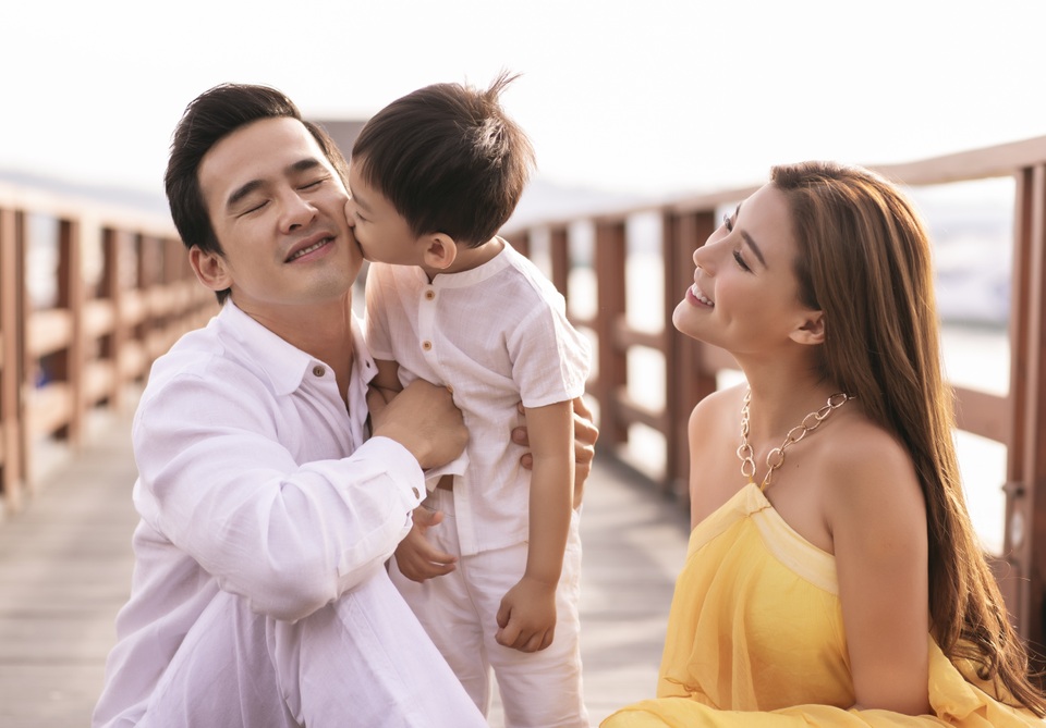 Lương Thế Thành, Thúy Diễm vi vu Phú Quốc cùng con trai - 2 Lương Thế Thành, Thúy Diễm vi vu Phú Quốc cùng con trai - 2