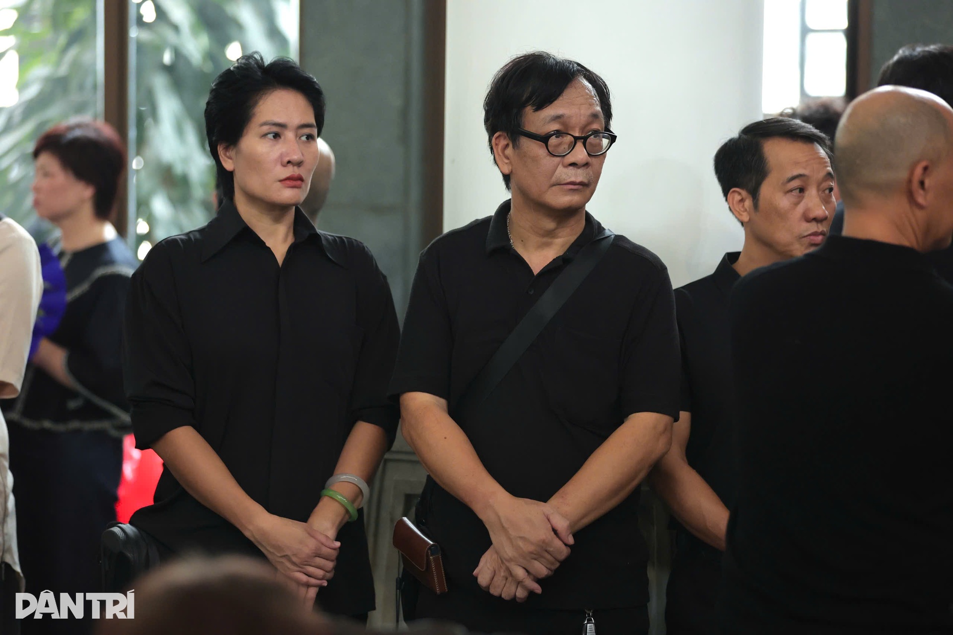 Lan Hương, Xuân Bắc và nhiều nghệ sĩ tiễn đưa NSND Phạm Thị Thành - 14 Lan Hương, Xuân Bắc và nhiều nghệ sĩ tiễn đưa NSND Phạm Thị Thành - 14