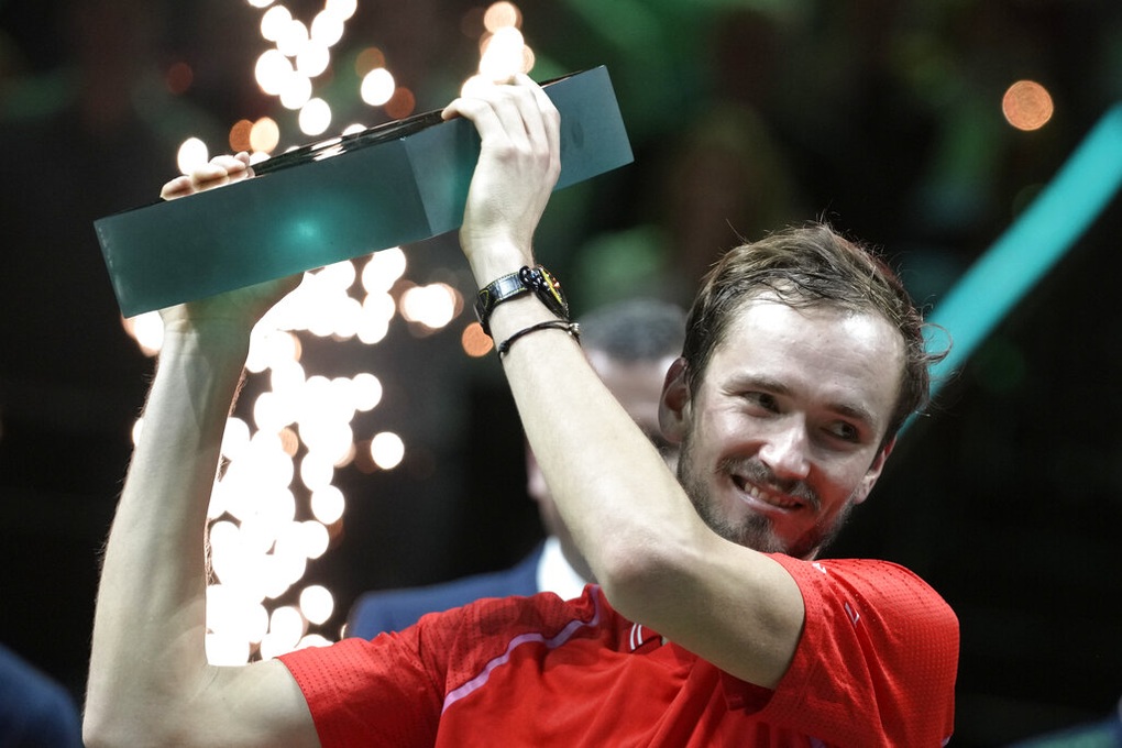 Medvedev vô địch Rotterdam Open, Alcaraz lên ngôi ở Argentina Open - 1 Medvedev vô địch Rotterdam Open, Alcaraz lên ngôi ở Argentina Open - 1