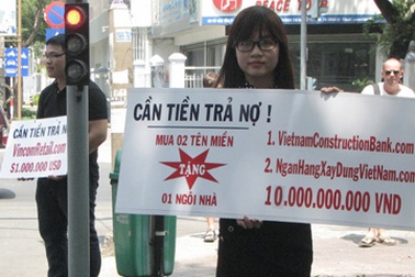 Tên miền giả danh đại gia triệu đô bán dạo vỉa hè