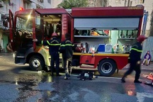 Cháy căn hộ chung cư ở TPHCM, 2 người nhập viện cấp cứu