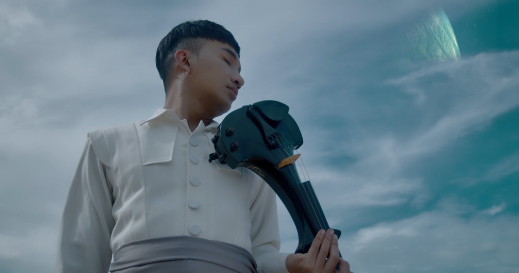 Hoàng Rob kết hợp cùng Hồ Ngọc Hà, Bùi Lan Hương - 3 Hoàng Rob kết hợp cùng Hồ Ngọc Hà, Bùi Lan Hương - 3