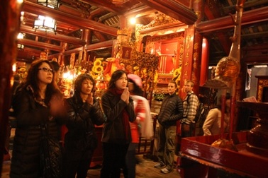 Năm mới Nhâm Thìn xuất hành thế nào cho tốt?