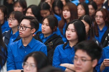 Thế giới không có mô hình đại học trong đại học như Việt Nam?