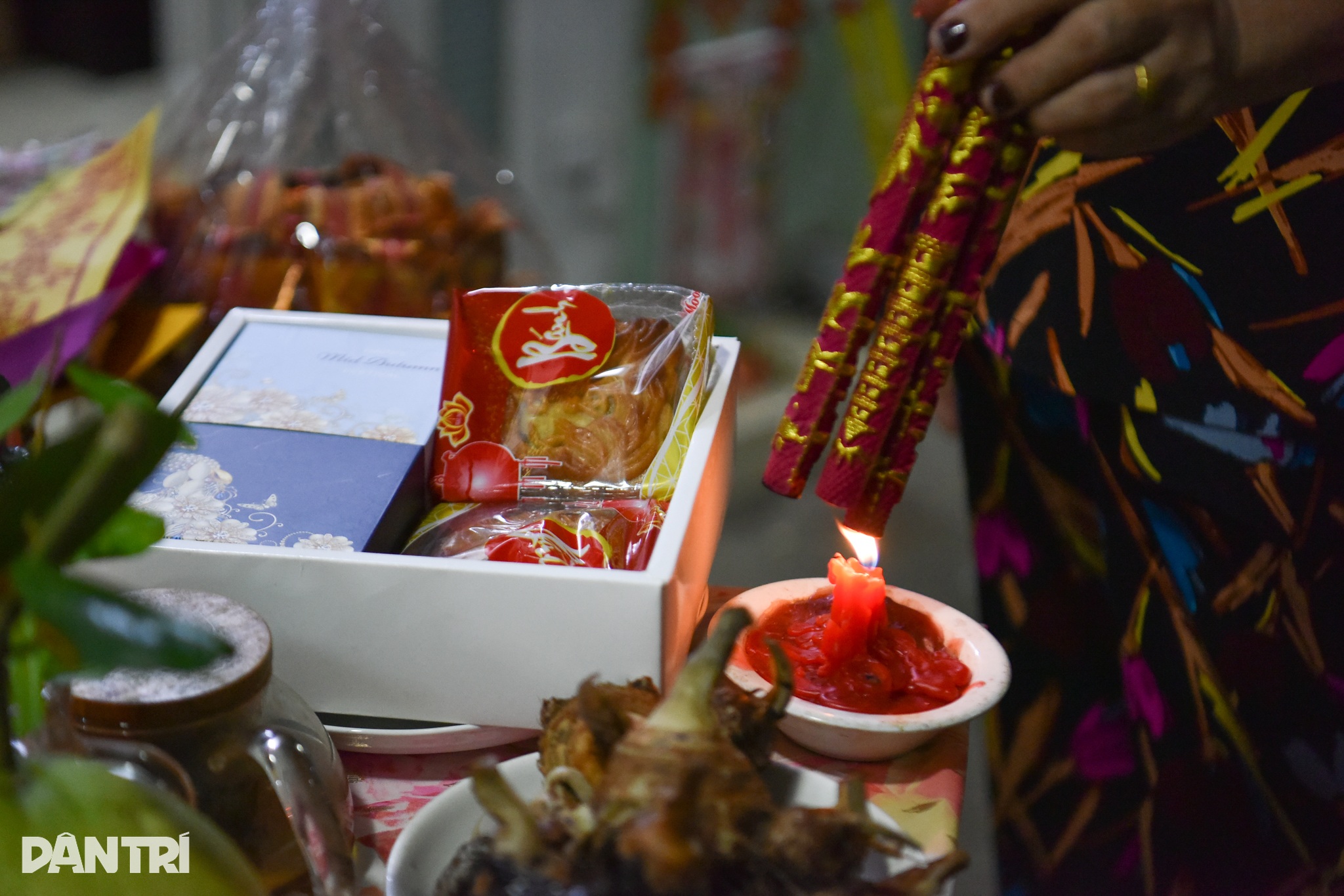 Chinesische Mondanbetungszeremonie in Ho-Chi-Minh-Stadt - 5 Lễ cúng trăng của người Hoa ở TPHCM - 5
