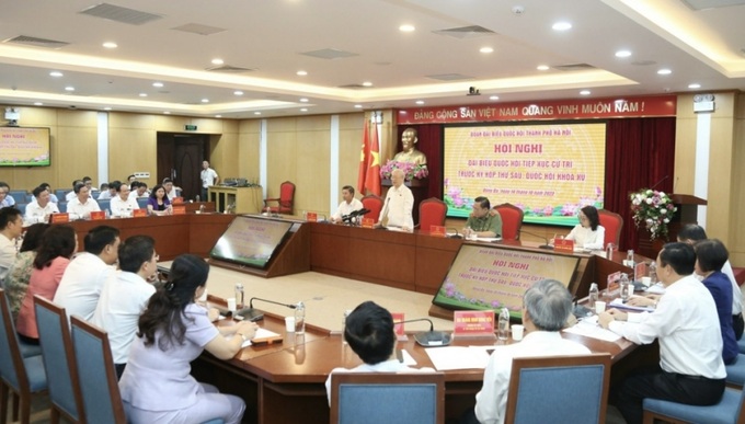 Toàn cảnh cuộc tiếp xúc cử tri.