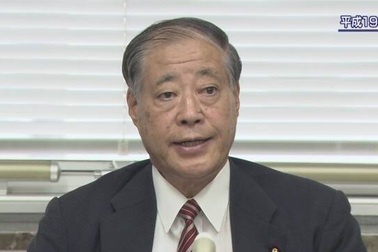 Cựu Bộ trưởng Quốc phòng Nhật Bản bị bắn