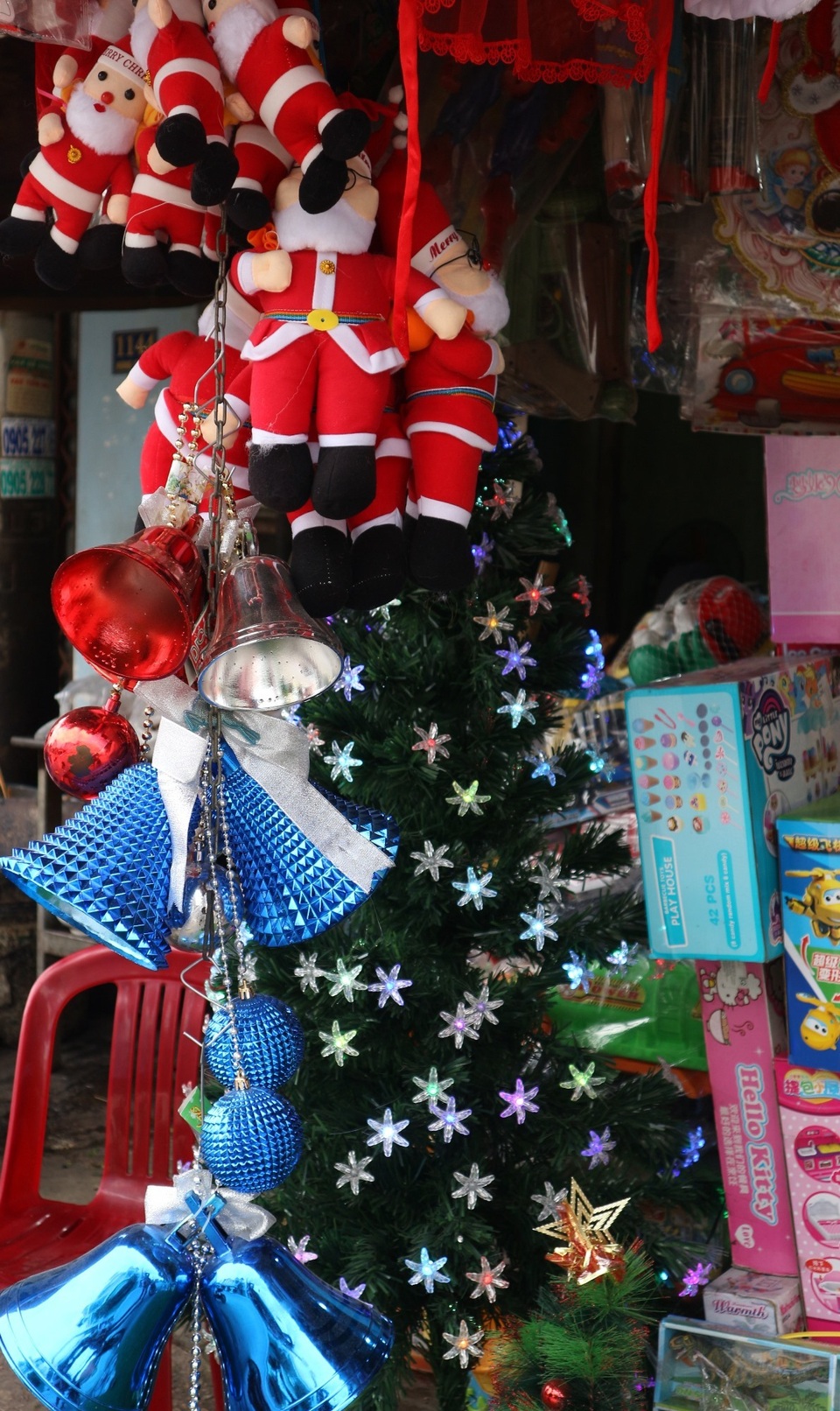 Sôi động thị trường mùa Giáng sinh 2019 Sôi động thị trường mùa Giáng sinh 2019