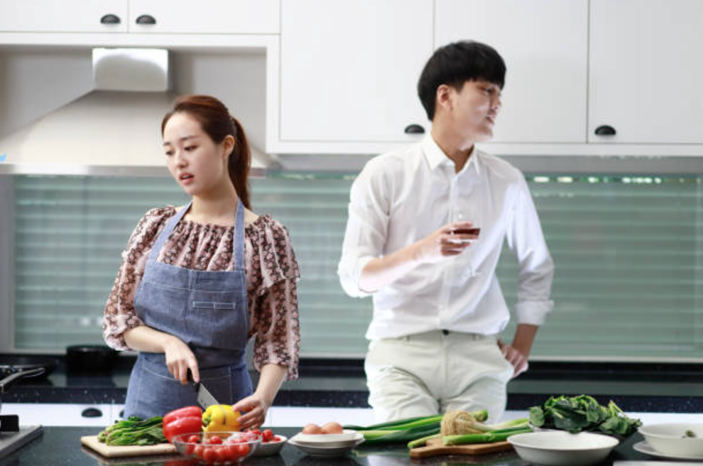 Nhà anh có tiêu chuẩn chọn dâu, tôi cũng có tiêu chuẩn chọn chồng - 1 Nhà anh có tiêu chuẩn chọn dâu, tôi cũng có tiêu chuẩn chọn chồng - 1