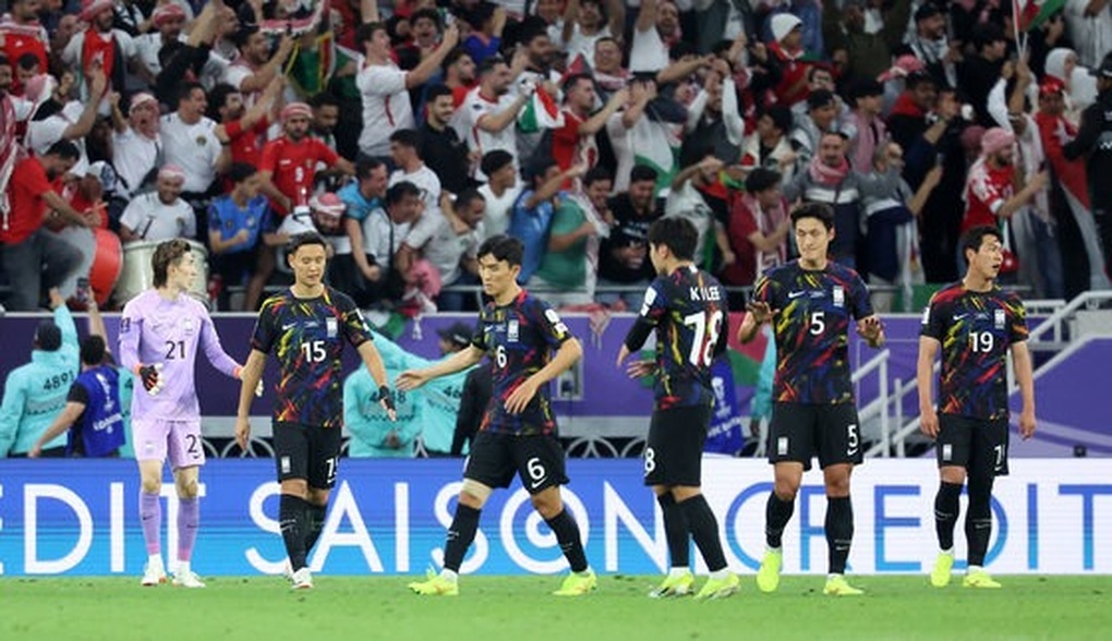 Đội tuyển Hàn Quốc lập kỷ lục tệ hại sau 28 năm tham dự Asian Cup - 2 Đội tuyển Hàn Quốc lập kỷ lục tệ hại sau 28 năm tham dự Asian Cup - 2