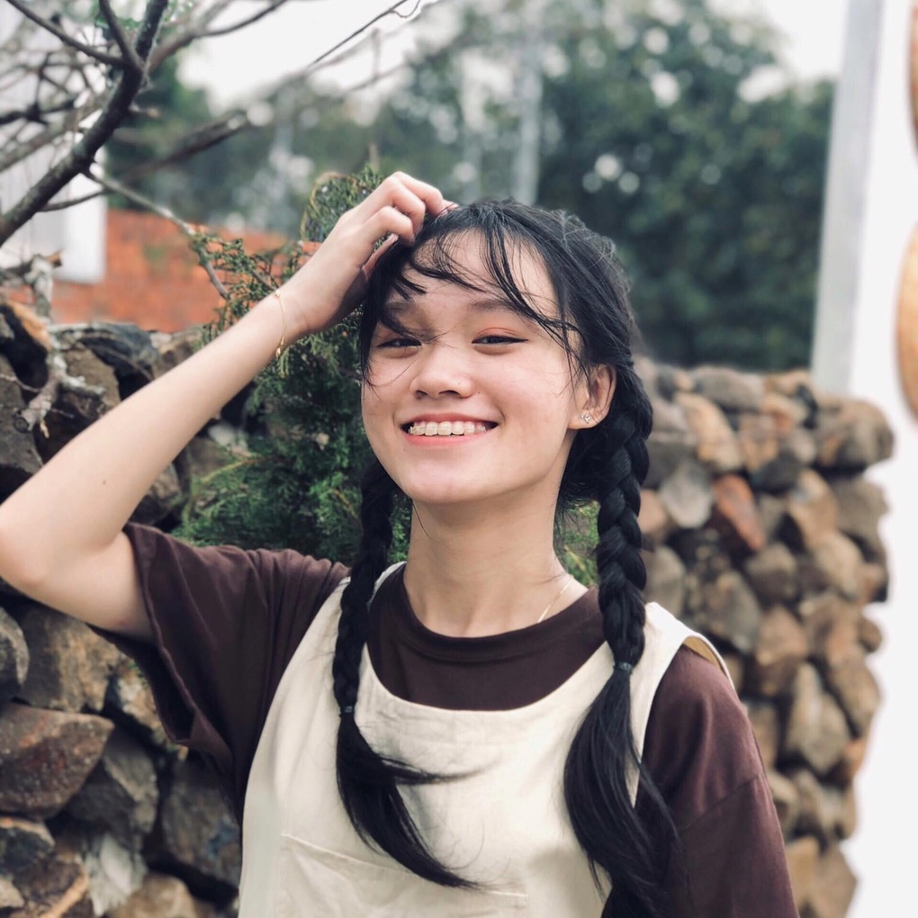 Không đi học thêm, chị em song sinh có điểm thi tốt nghiệp cao ngất ngưởng - 3 Không đi học thêm, chị em song sinh có điểm thi tốt nghiệp cao ngất ngưởng - 3