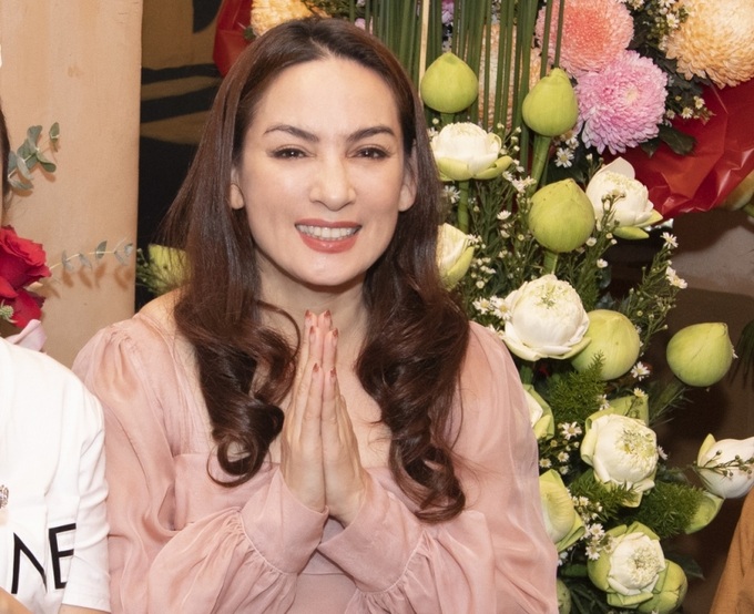 phi nhung