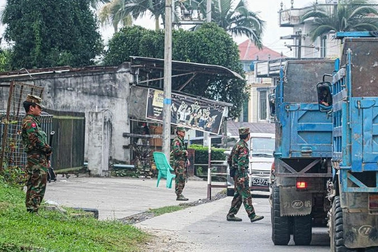 Trung Quốc nói quân đội Myanmar và phe nổi dậy ngừng bắn tạm thời