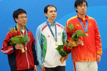 Việt Nam lỡ “Vàng”, Trung Quốc tiếp tục thắng thế