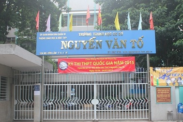 Thí sinh bị đình chỉ lại đến “quậy” trường thi