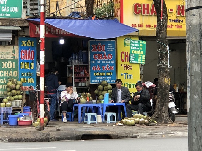 Thủ đô Hà Nội cần thực hiện nghiêm công tác phòng, chống dịch Covid-19 - Ảnh 8. Thủ đô Hà Nội cần thực hiện nghiêm công tác phòng, chống dịch Covid-19 - Ảnh 8.