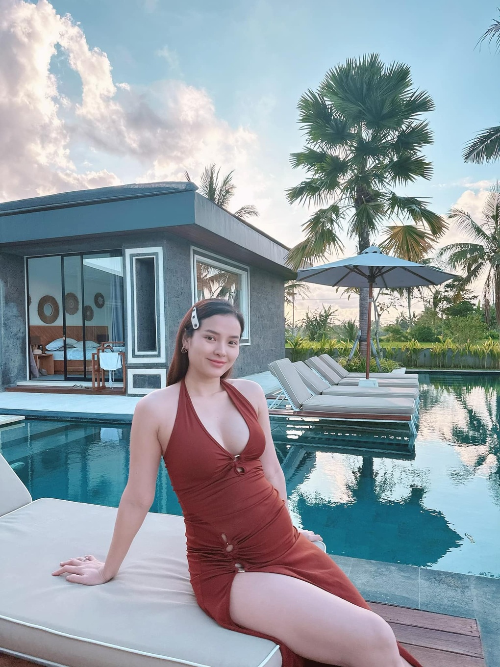 Phương Trinh Jolie phản hồi chuyện bầu vượt mặt vẫn vi vu xuất ngoại - 1 Phương Trinh Jolie phản hồi chuyện bầu vượt mặt vẫn vi vu xuất ngoại - 1