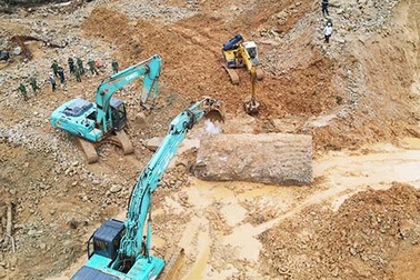 Thu hẹp hiện trường tìm kiếm công nhân mất tích ở Rào Trăng