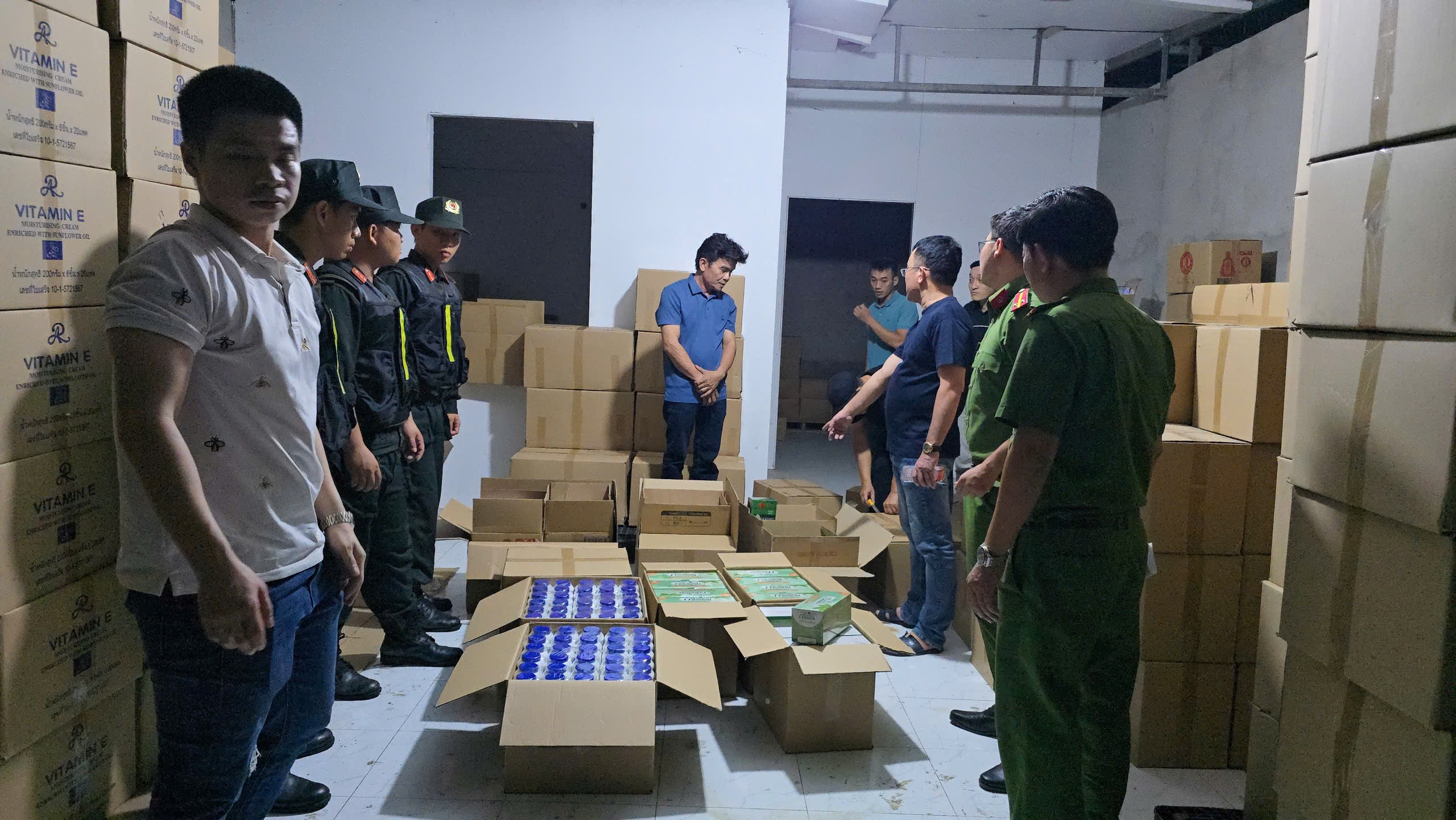 Phòng Cảnh sát kinh tế TPHCM quyết liệt tuyên chiến hàng giả