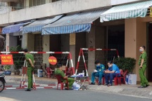 Phong tỏa một khu chung cư có người nghi mắc Covid-19
