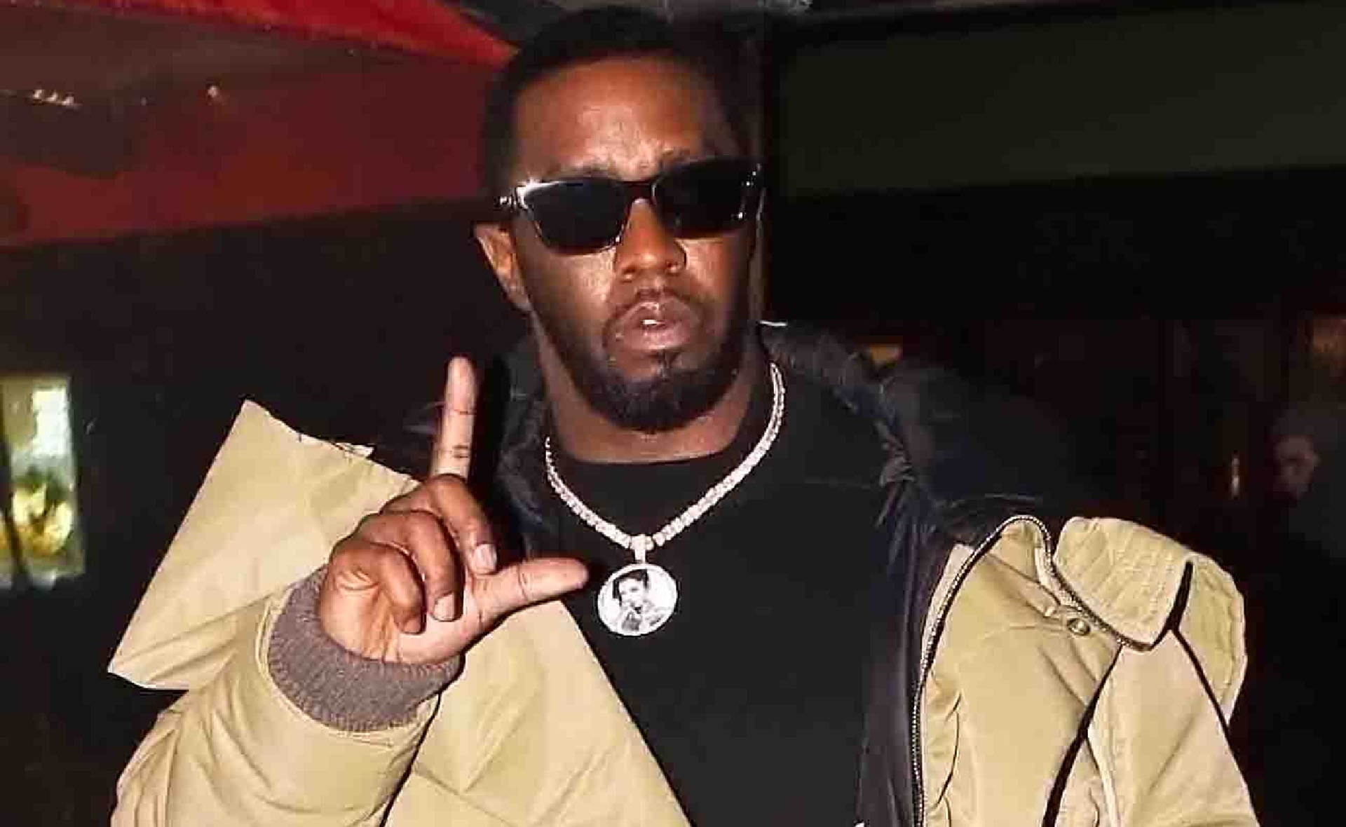 Ông trùm Diddy lộ tóc bạc, thừa nhận lo lắng trong ngày đầu hầu tòa - 2