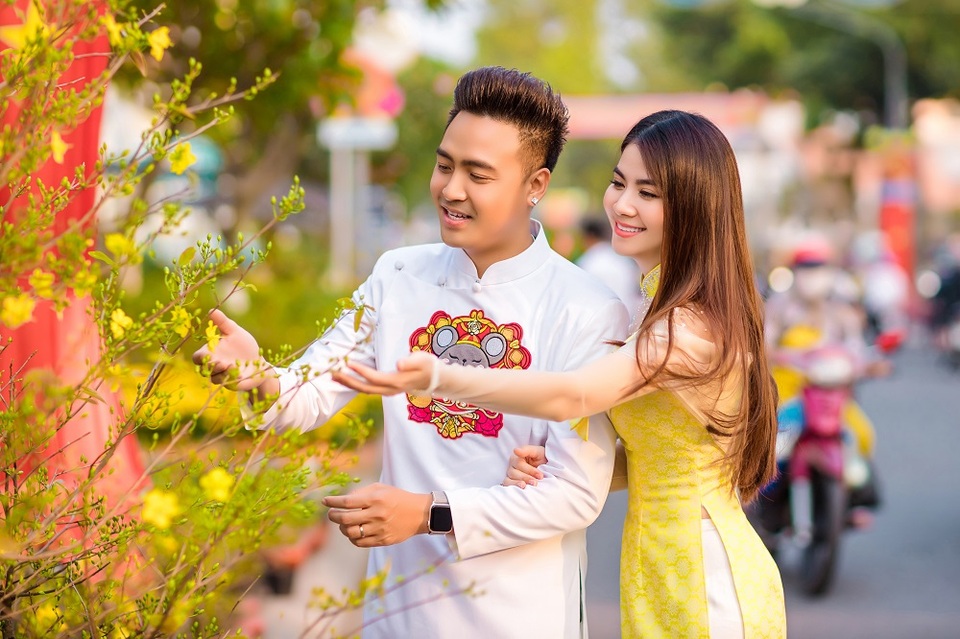 Kha Ly - Thanh Duy mang không khí Tết ở Châu Đốc vào bộ ảnh xuân - 1