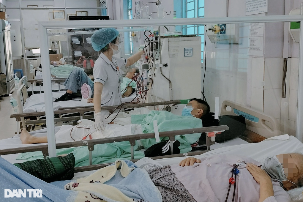 Quá tải chạy thận: Bệnh viện ở TPHCM vật vã mua dịch lọc thận theo tuần - 3 Quá tải chạy thận: Bệnh viện ở TPHCM vật vã mua dịch lọc thận theo tuần - 3