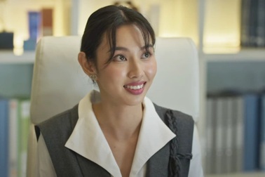 Điểm trùng hợp oái oăm giữa vụ Thùy Tiên vướng lao lý với phim "Chốt đơn"