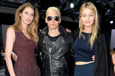 Dàn “sao” nổi tiếng hội tụ tại Paris Fashion Week